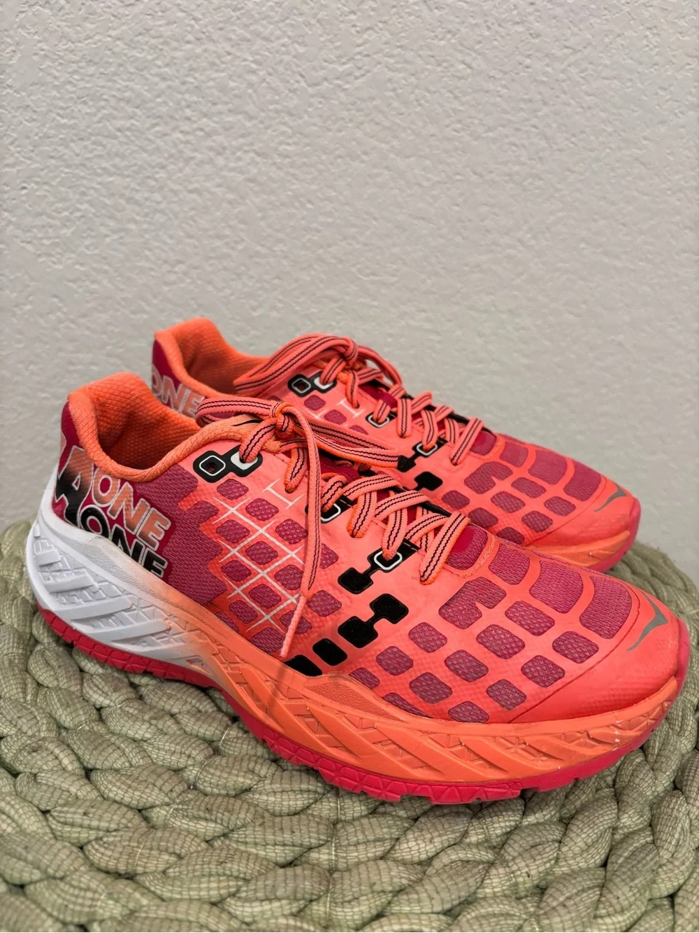 HOKA CLAYTON Teaberry Neon Coral Running Lace Up Tennis Shoes Size 8